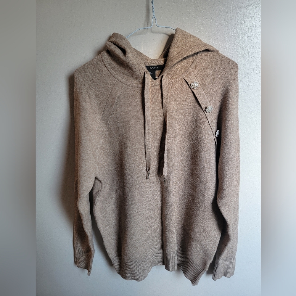 Tahari super soft hoodie Sz. M